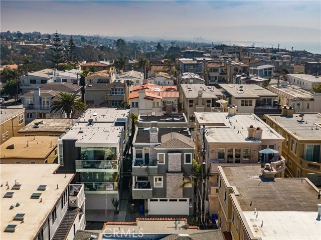 436 23rd Place, Manhattan Beach, California 90266, 3 Bedrooms Bedrooms, ,1 BathroomBathrooms,Residential,Sold,23rd,SB21027997