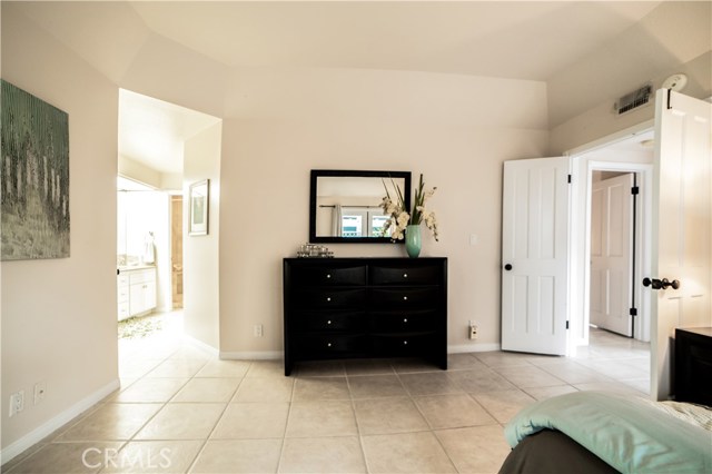 110 Guadalupe Avenue, Redondo Beach, California 90277, 3 Bedrooms Bedrooms, ,3 BathroomsBathrooms,Residential,Sold,Guadalupe,SB18068186