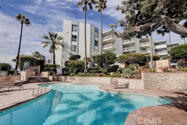 660 The Village, Redondo Beach, California 90277, 1 Bedroom Bedrooms, ,1 BathroomBathrooms,Residential,Sold,The Village,SB20054777