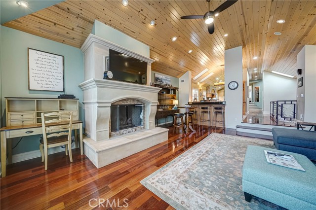 517 12th Street, Manhattan Beach, California 90266, 4 Bedrooms Bedrooms, ,3 BathroomsBathrooms,Residential,Sold,12th,SB21070513