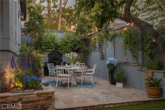 754 35th Street, Manhattan Beach, California 90266, 5 Bedrooms Bedrooms, ,3 BathroomsBathrooms,Residential,Sold,35th,SB21137408