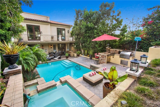 Built in Heated Spa and Pool