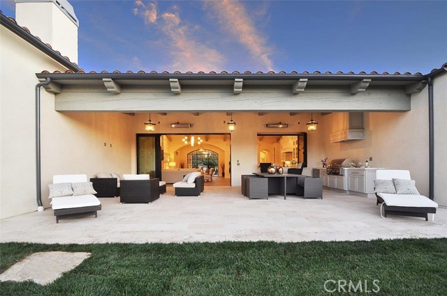 Huge Outside Entertainment Area