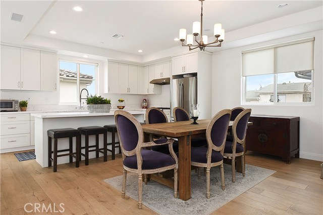 2606 Voorhees Avenue, Redondo Beach, California 90278, 3 Bedrooms Bedrooms, ,2 BathroomsBathrooms,Residential,Sold,Voorhees,SB19114138