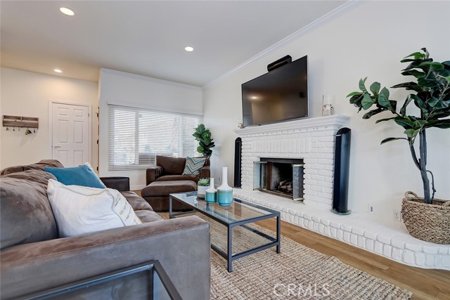 2413 Harriman Lane, Redondo Beach, California 90278, 3 Bedrooms Bedrooms, ,1 BathroomBathrooms,Residential,Sold,Harriman,SB21054832