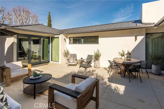 3528 Poinsettia Avenue, Manhattan Beach, California 90266, 3 Bedrooms Bedrooms, ,2 BathroomsBathrooms,Residential,Sold,Poinsettia,SB18281926