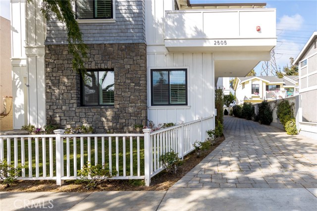 2505 Grant Avenue, Redondo Beach, California 90278, 4 Bedrooms Bedrooms, ,3 BathroomsBathrooms,Residential,Sold,Grant,SB20051455