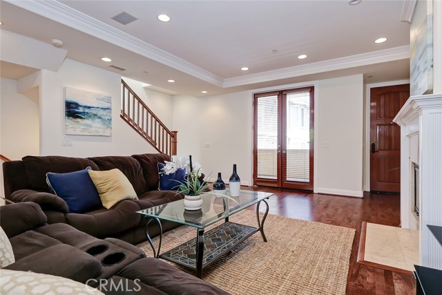 2207 Perkins Lane, Redondo Beach, California 90278, 3 Bedrooms Bedrooms, ,2 BathroomsBathrooms,Residential,Sold,Perkins,SB21094545