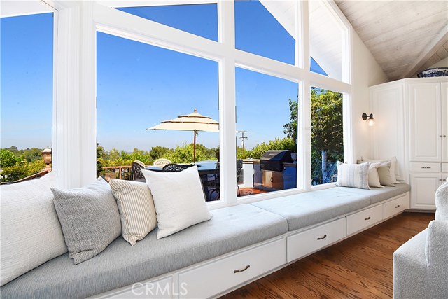 32 Harbor Sight Drive, Rolling Hills Estates, California 90274, 6 Bedrooms Bedrooms, ,2 BathroomsBathrooms,Residential,Sold,Harbor Sight,PV20212082