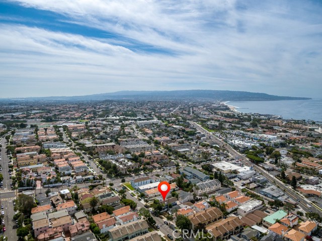 711 Irena Avenue, Redondo Beach, California 90277, 4 Bedrooms Bedrooms, ,2 BathroomsBathrooms,Residential,Sold,Irena,SB19226574
