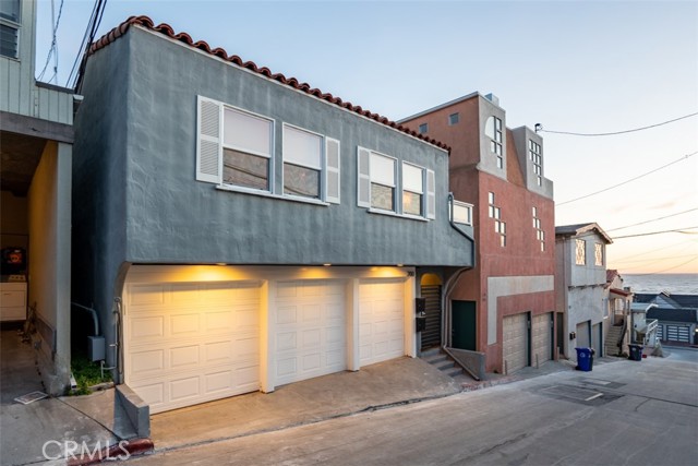 200 Gull Street, Manhattan Beach, California 90266, 3 Bedrooms Bedrooms, ,1 BathroomBathrooms,Residential,Sold,Gull,OC21063409