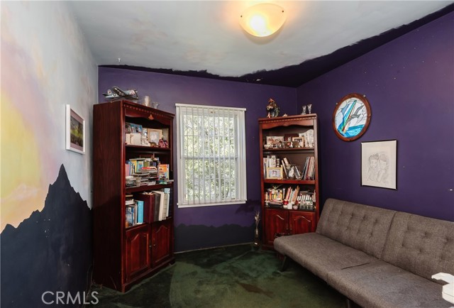 Bedroom 2 with carpet