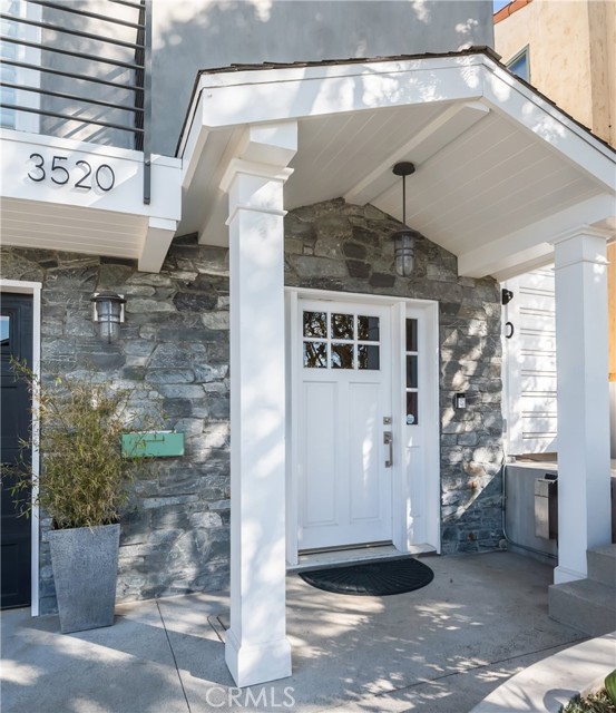 3520 Walnut Avenue, Manhattan Beach, California 90266, 3 Bedrooms Bedrooms, ,2 BathroomsBathrooms,Residential,Sold,Walnut,SB21036889
