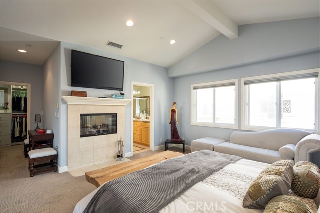 233 Helberta Avenue, Redondo Beach, California 90277, 4 Bedrooms Bedrooms, ,2 BathroomsBathrooms,Residential,Sold,Helberta,SB19225770