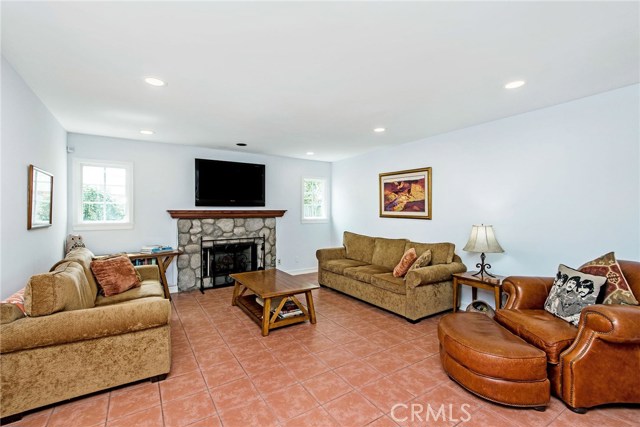2004 Manhattan Beach Boulevard, Redondo Beach, California 90278, 3 Bedrooms Bedrooms, ,3 BathroomsBathrooms,Residential,Sold,Manhattan Beach,SB19138575