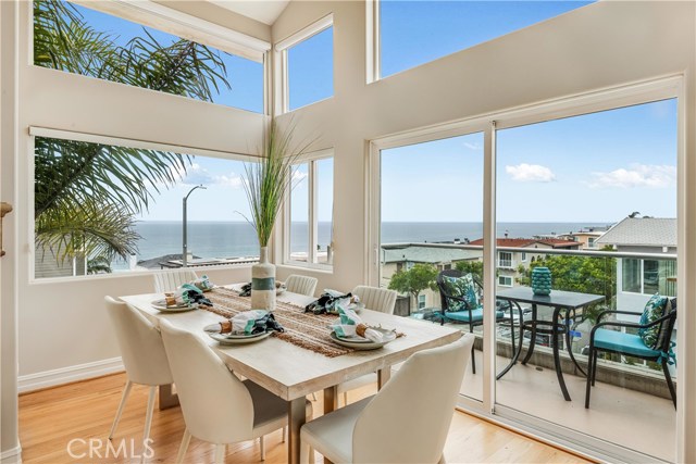 3020 Highland Avenue, Manhattan Beach, California 90266, 3 Bedrooms Bedrooms, ,4 BathroomsBathrooms,Residential,Sold,Highland,PV20123774