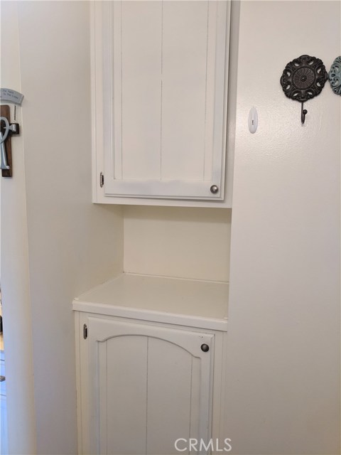 Linen Storage in Master Bath