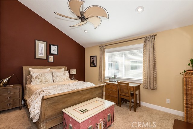 211 Helberta Avenue, Redondo Beach, California 90277, 2 Bedrooms Bedrooms, ,2 BathroomsBathrooms,Residential,Sold,Helberta,SB19015019