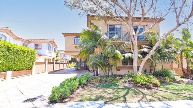 2002 Bataan Road, Redondo Beach, California 90278, 5 Bedrooms Bedrooms, ,3 BathroomsBathrooms,Residential,Sold,Bataan,CV21108513
