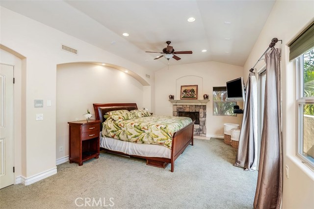 600 Phelan Lane, Redondo Beach, California 90278, 5 Bedrooms Bedrooms, ,4 BathroomsBathrooms,Residential,Sold,Phelan,SB20234604