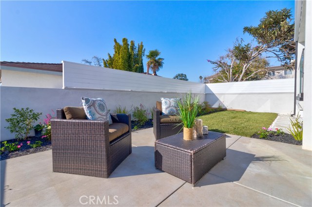 1401 Corona Street, Hermosa Beach, California 90254, 4 Bedrooms Bedrooms, ,3 BathroomsBathrooms,Residential,Sold,Corona,SB20015755