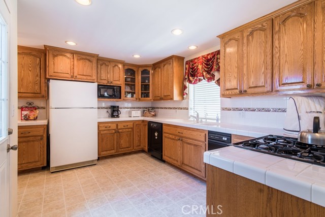 1931 Voorhees Avenue, Redondo Beach, California 90278, 4 Bedrooms Bedrooms, ,2 BathroomsBathrooms,Residential,Sold,Voorhees,SB17090969