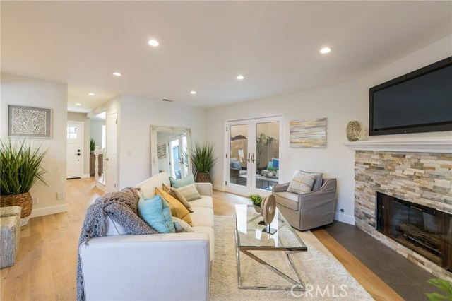 1911 Nelson Avenue, Redondo Beach, California 90278, 4 Bedrooms Bedrooms, ,2 BathroomsBathrooms,Residential,Sold,Nelson,SB18258510