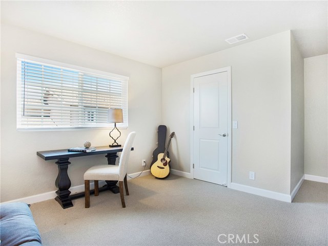 Guest bedroom 2