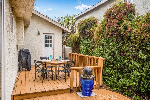 1007 Blossom Lane, Redondo Beach, California 90278, 3 Bedrooms Bedrooms, ,2 BathroomsBathrooms,Residential,Sold,Blossom,SB19037729