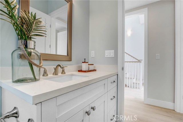 512 Irena, Redondo Beach, California 90277, 4 Bedrooms Bedrooms, ,2 BathroomsBathrooms,Residential,Sold,Irena,SB20156478