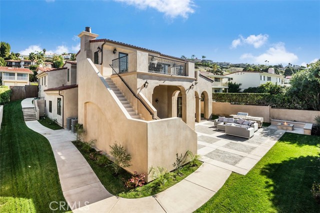 2613 Via Valdes, Palos Verdes Estates, California 90274, 5 Bedrooms Bedrooms, ,4 BathroomsBathrooms,Residential,Sold,Via Valdes,PV17251145