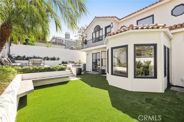 2408 Pine Avenue, Manhattan Beach, California 90266, 4 Bedrooms Bedrooms, ,3 BathroomsBathrooms,Residential,Sold,Pine,SB21066835