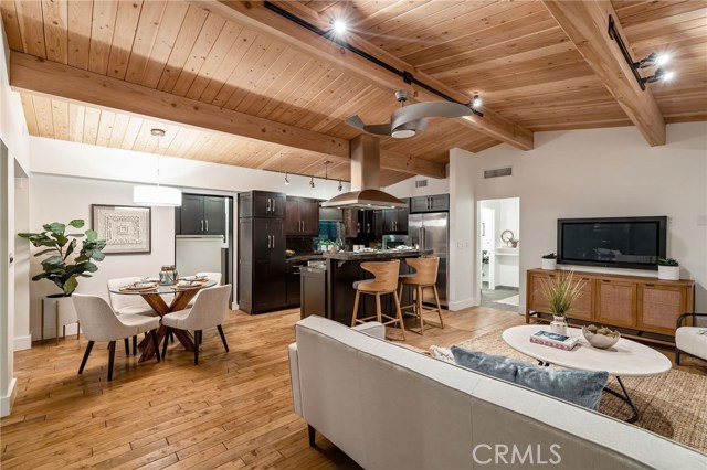 1421 17th Street, Manhattan Beach, California 90266, 3 Bedrooms Bedrooms, ,1 BathroomBathrooms,Residential,Sold,17th,SB20170029