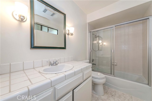 10 Seaview Drive, Rolling Hills Estates, California 90274, 3 Bedrooms Bedrooms, ,2 BathroomsBathrooms,Residential,Sold,Seaview,SB21062172