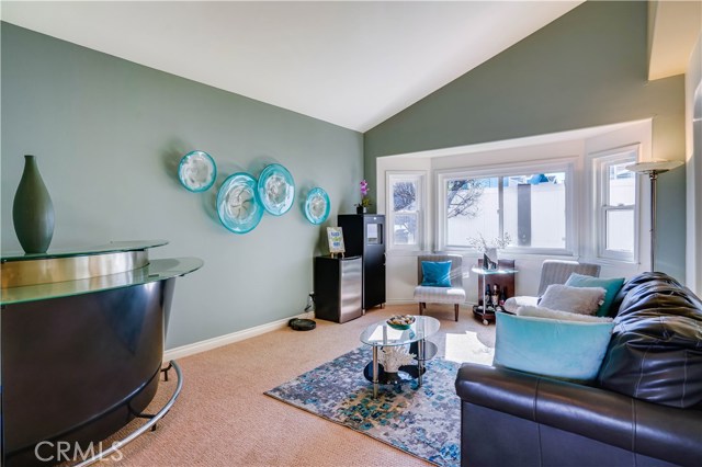 2208 Huntington Lane, Redondo Beach, California 90278, 4 Bedrooms Bedrooms, ,2 BathroomsBathrooms,Residential,Sold,Huntington,SB21022520