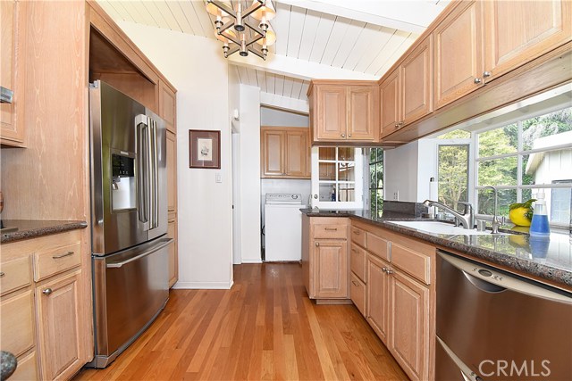 27643 Conestoga Drive, Rolling Hills Estates, California 90274, 4 Bedrooms Bedrooms, ,1 BathroomBathrooms,Residential,Sold,Conestoga,PV20074383