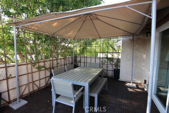 2200 Mathews Avenue, Redondo Beach, California 90278, 3 Bedrooms Bedrooms, ,2 BathroomsBathrooms,Residential,Sold,Mathews,SB17088942