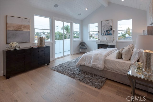 2306 Robinson Street, Redondo Beach, California 90278, 5 Bedrooms Bedrooms, ,4 BathroomsBathrooms,Residential,Sold,Robinson,PV18292659