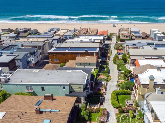 212 18th Street, Manhattan Beach, California 90266, 5 Bedrooms Bedrooms, ,2 BathroomsBathrooms,Residential,Sold,18th,SB19003217