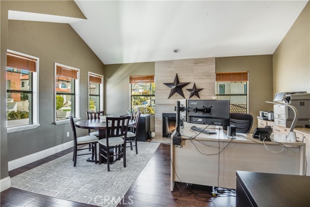 1918 Ruhland Avenue, Redondo Beach, California 90278, 3 Bedrooms Bedrooms, ,3 BathroomsBathrooms,Residential,Sold,Ruhland,SB21056807
