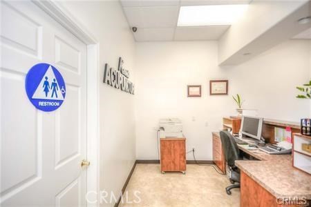 Holt, 91761, ,Commercial,For Sale,Holt,101,CV20220891