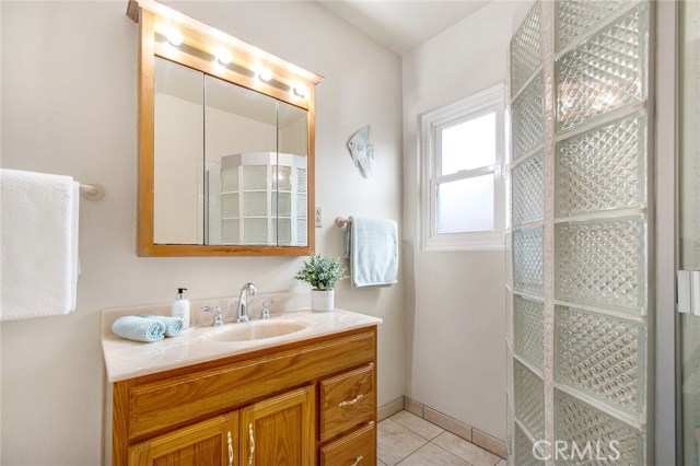 1329 Gertruda Avenue, Redondo Beach, California 90277, 3 Bedrooms Bedrooms, ,1 BathroomBathrooms,Residential,Sold,Gertruda,SB21018995
