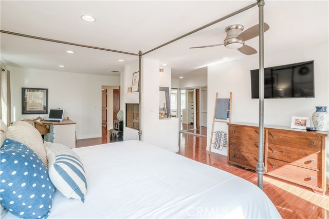 225 38th, Manhattan Beach, California 90266, 3 Bedrooms Bedrooms, ,3 BathroomsBathrooms,Residential,Sold,38th,SB19020609