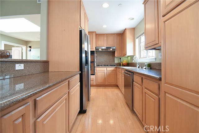 2607 Grant Avenue, Redondo Beach, California 90278, 4 Bedrooms Bedrooms, ,2 BathroomsBathrooms,Residential,Sold,Grant,SB21016292