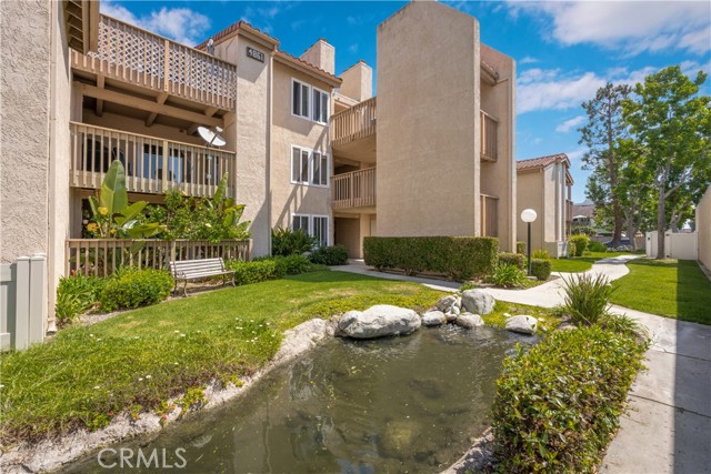 Detail Gallery Image 1 of 1 For 4861 Lago Dr #106,  Huntington Beach,  CA 92649 - 1 Beds | 1 Baths