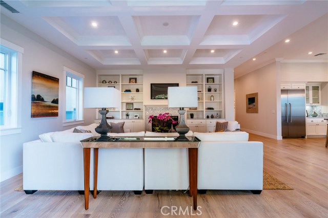 1457 18th Street, Manhattan Beach, California 90266, 5 Bedrooms Bedrooms, ,2 BathroomsBathrooms,Residential,Sold,18th,SB17091633