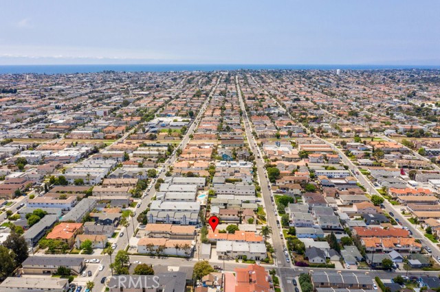 2620 Voorhees Avenue, Redondo Beach, California 90278, 3 Bedrooms Bedrooms, ,2 BathroomsBathrooms,Residential,Sold,Voorhees,SB21105057