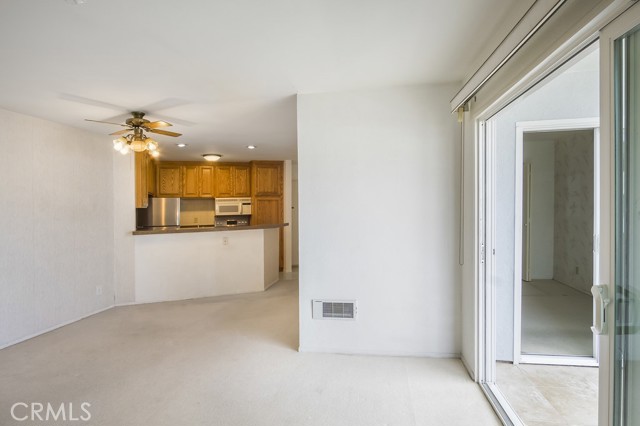 660 The Village, Redondo Beach, California 90277, 1 Bedroom Bedrooms, ,1 BathroomBathrooms,Residential,Sold,The Village,PW21065956