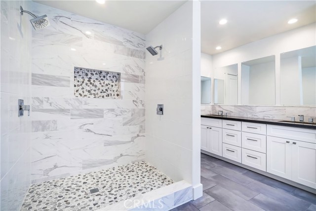 507 El Redondo Avenue, Redondo Beach, California 90277, 4 Bedrooms Bedrooms, ,3 BathroomsBathrooms,Residential,Sold,El Redondo,CV17077417