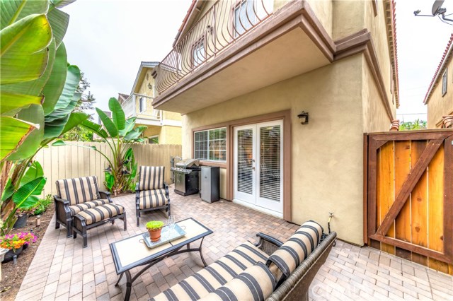 1524 Goodman Avenue, Redondo Beach, California 90278, 3 Bedrooms Bedrooms, ,2 BathroomsBathrooms,Residential,Sold,Goodman,SB18154579